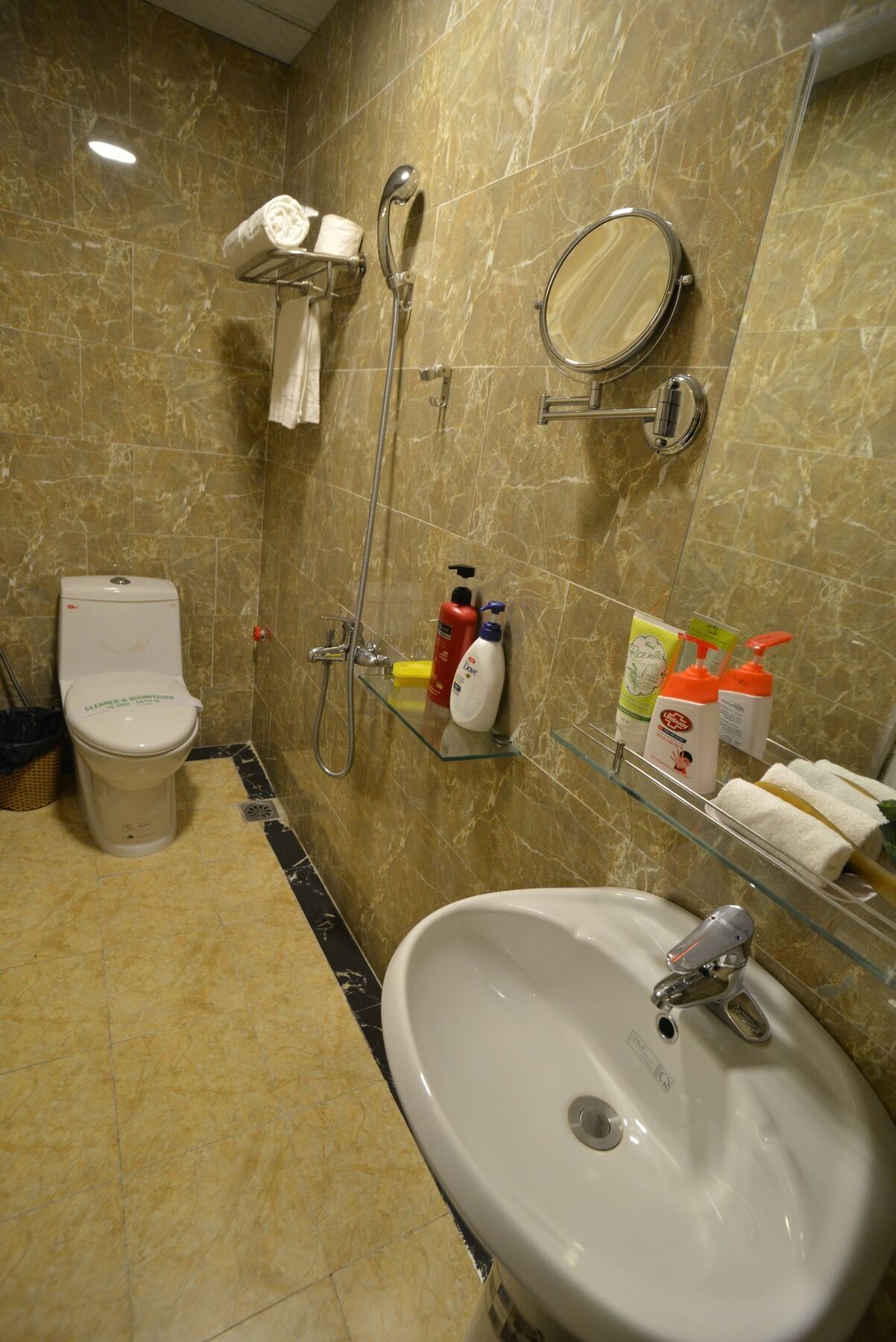 A25 Hotel - 185 Lo Duc Hanoi Dış mekan fotoğraf